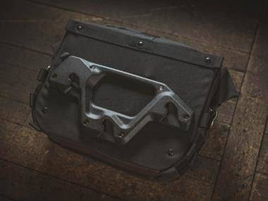 ZESTAW SAKWA I STELAŻ LEGEND GEAR SW-MOTECH TRIUMPH SCRAMBLER (06-), BROWN