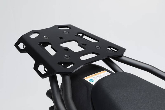 STELAŻ POD PŁYTĘ MONTAŻOWĄ KUFRA ALU-RACK SW-MOTECH KAWASAKI VERSYS-X300 ABS (16-), BLACK