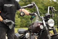 Muc-Off 608 - Motorcycle Protectant preparat zabezpieczający każdą powierzchnię pomiędzy myciami - 400ml