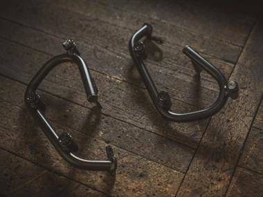 ZESTAW SAKW I STELAŻY LEGEND GEAR SW-MOTECH DUCATI SCRAMBLER (14-) MODELS BROWN