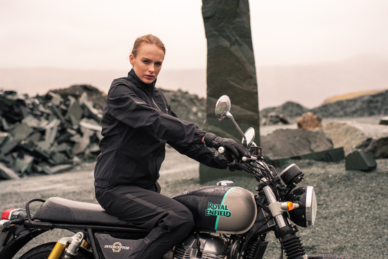 Willow Waterproof Overjacket MK2 - Women's Black