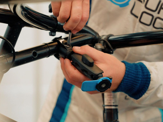 Podstawa na klatkę bezpieczeństwa i rury większej średnicy Quad Lock®