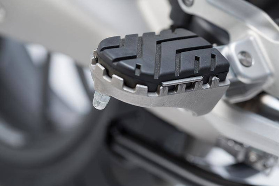 PODNÓŻKI ION SW-MOTECH BMW F 700 GS (12-) F 800 GS (07-), SILVER