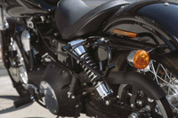 ZESTAW SAKW I STELAŻY LEGEND GEAR SW-MOTECH HARLEY DAVIDSON DYNA LOW RIDER, STREET BOB (09-) BROWN