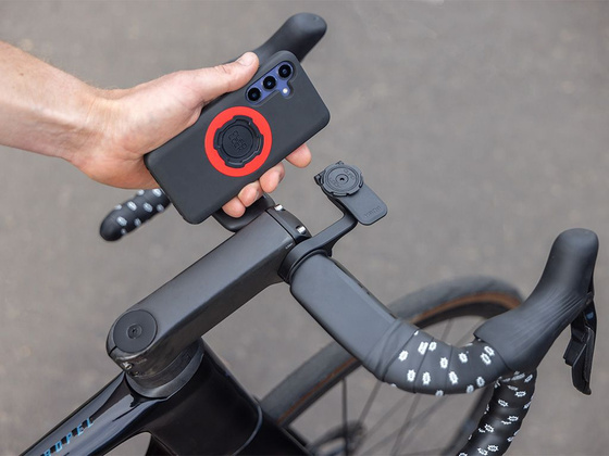 Quad Lock® Out Front Mount Pro