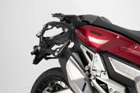 ZESTAW KUFRÓW BOCZNYCH TRAX ADV I STELAŻY SW-MOTECH HONDA X-ADV (16-), BLACK 45/45L