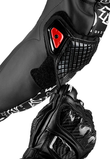 Y134 Track Wind Replica Evo