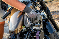 Muc-Off 947 - Preparat Miracle Shine polerująco-zabezpieczający na bazie wosku Carnauba - 500ml