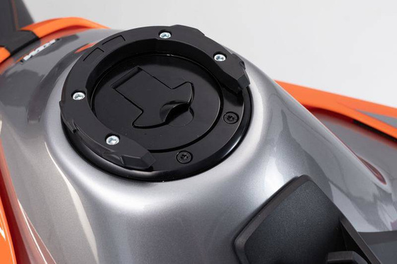 TANK RING EVO SW-MOTECH KTM DUKE 125/390 (17-), 790 (18-), BLACK