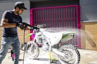 Muc-Off 664-CTJ - Biodegradowalny płyn do mycia motocykla z nanotechnologią z atomizerem - 1l - Nano Tech Motorcycle Cleaner