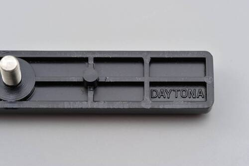 SLIM REFLECTOR, 100X13, BOLT-ON