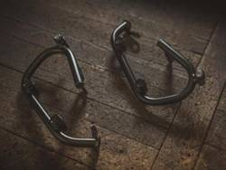 STELAŻ BOCZNY SLC PRAWY SW-MOTECH THRUXTON, BONNEVILLE/T100, BLACK