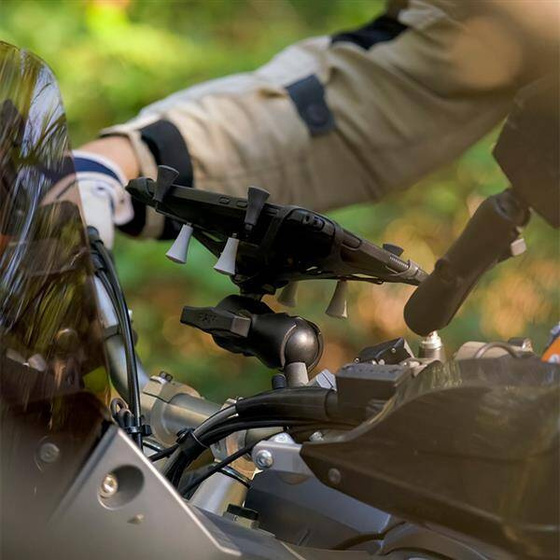 RAM-231ZU Handlebar U-Bolt Base for Rails 0.5" to 1.25" in Diameter - C Size