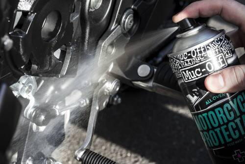 Muc-Off 608 - Motorcycle Protectant preparat zabezpieczający każdą powierzchnię pomiędzy myciami - 400ml