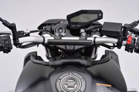 Daytona Uniwersalna poprzeczka w kolorze czarnym, z możliwością zamontowania w wieżyczkach/obejmach kierownicy 77437