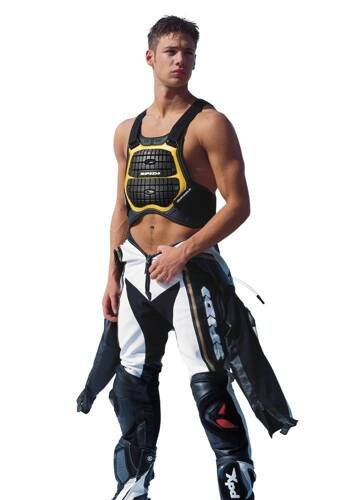 Z122 Defender Back & Chest wzrost 180 - 195 cm