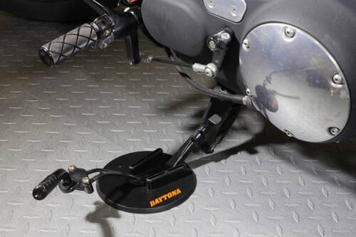 Podstawka pod stopkę boczną do HARLEYA  czarna