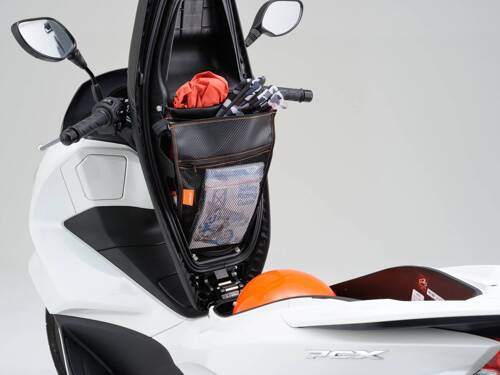 93002 UNDER-SEAT STORAGE POCKET LARGE