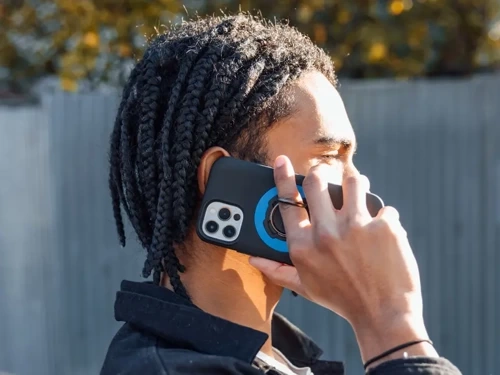 Quad Lock® MAG Case - iPhone 13