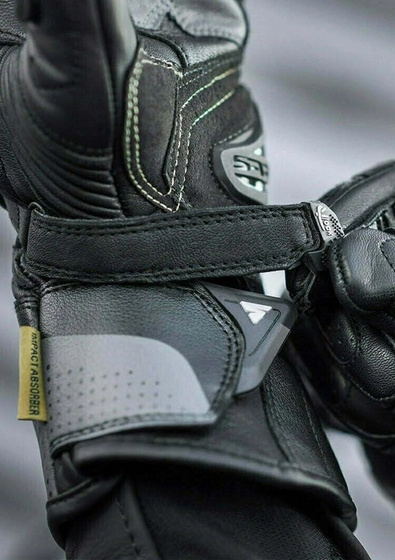 Motorcycle Gloves SHIMA STR-2 black/red