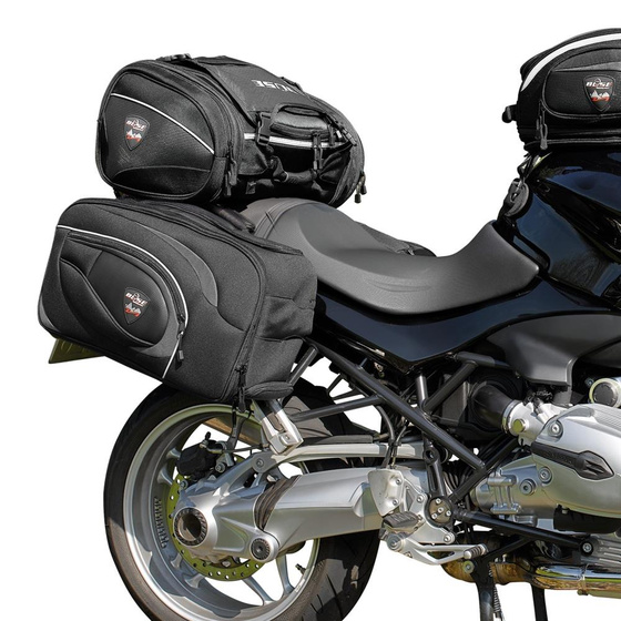 Ferrari F1 Team Metal Shield Keyring