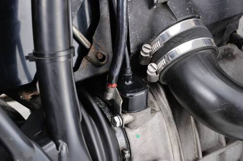 Adapter do konwersji linkowego mechanizmu prędkościomierza na elektroniczny do BMW