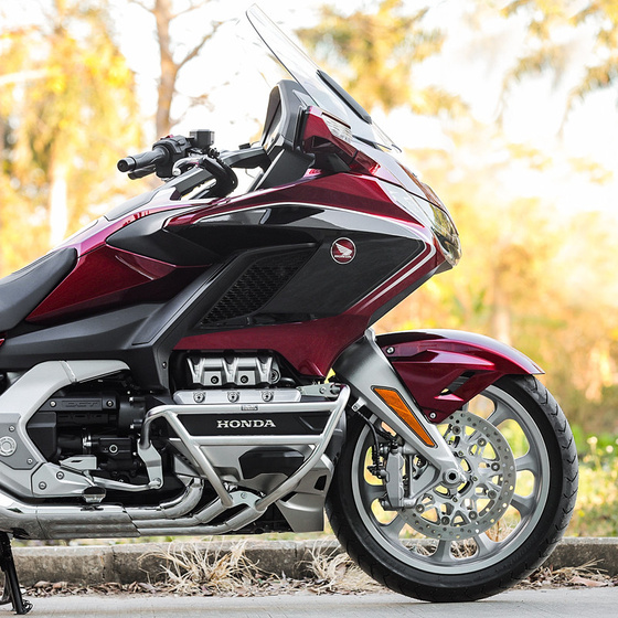 LOBOO Crash Bar do HONDA GL1800 Silver (10.3.01341.001.21)