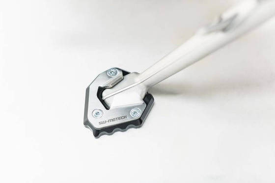 NAKŁADKA NÓŻKI BOCZNEJ SW-MOTECH BMW S 1000 XR (15-), BLACK/SILVER