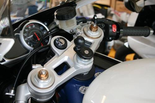 RAM-B-176-UN4U Fork Stem Mount with RAM® Finger-Grip™ GPS/Radio Holder