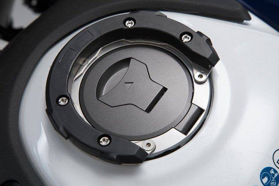 TANK RING EVO SW-MOTECH 5 ŚRUB, HONDA, BLACK