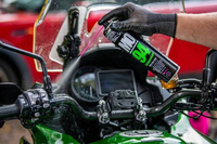 Muc-Off 934 - MO-94 odrdzewiacz uniwersalnego zastosowania, wypierający wodę - 400ml