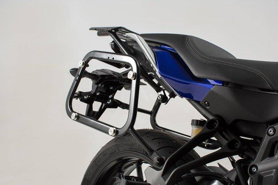 STELAŻ EVO NA KUFRY BOCZNE SW-MOTECH YAMAHA MT-07 TRACER (16-), BLACK
