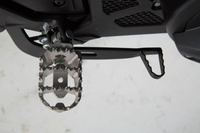 PODNÓŻKI ION SW-MOTECH HONDA NC, CROSSRUN, CROSSTOUR, SUZUKI SV/DL650, SILVER