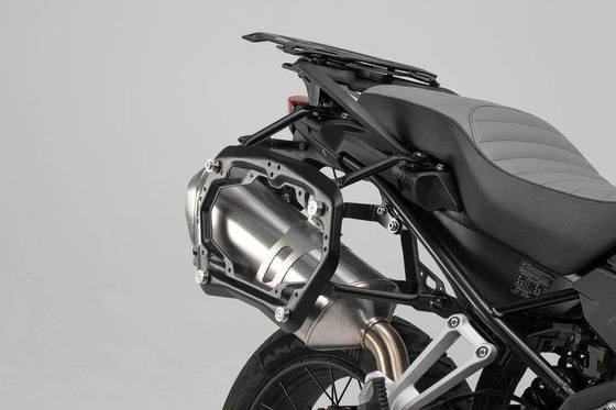 ZESTAW PLASTIKOWYCH KUFRÓW BOCZNYCH AERO ABS SW-MOTECH BLACK 2X25,L