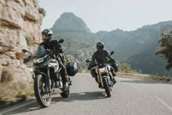 ZESTAW KUFRÓW BOCZNYCH AERO ABS I STELAŻY SW-MOTECH DUCATI MULTISTR 1200 (10-14) BLACK 2X25L