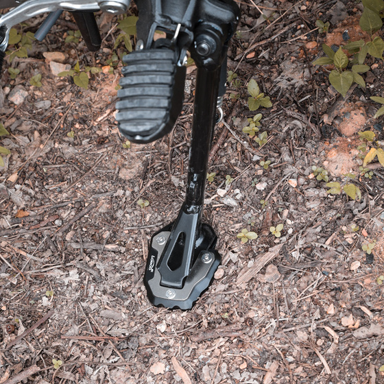 LOBOO Nakładka na stopkę boczną do HONDA CRF1100 ALL/CRF1100DL2L(ADV) (10.3.03321.001.11)