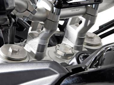 ZESTAW PODWYŻSZAJĄCY KIEROWNICĘ TRIUMPH TIGER 800XC (11-), PODWYŻSZENIE 20MM, SW-MOTECH